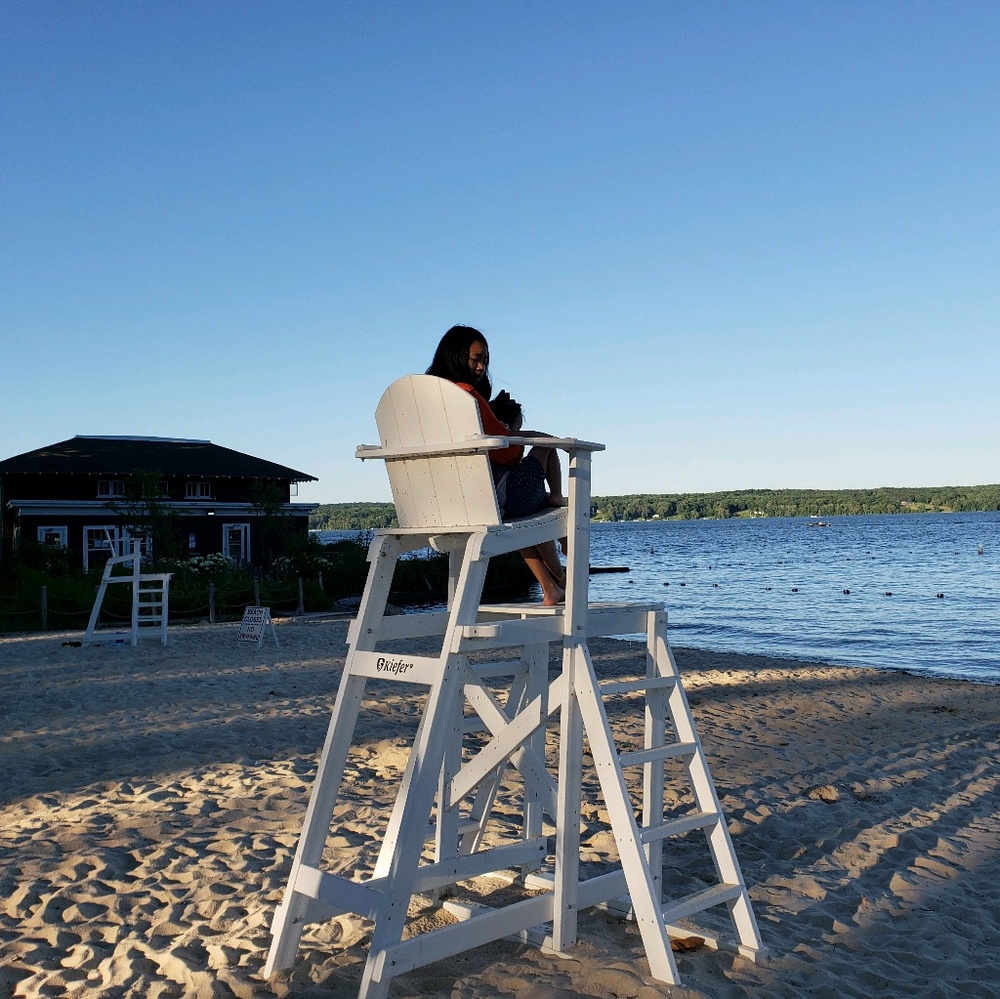 Meet your Posher, Clementine